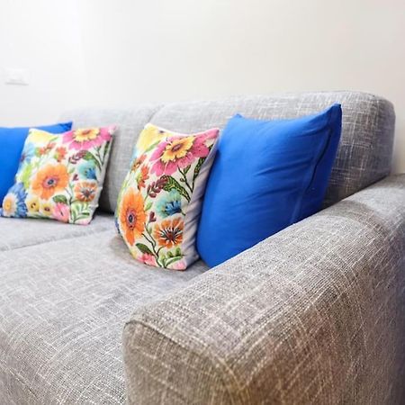 Cozy Loft Navigli, Close To Duomo And Bocconi - Italy Flat Vacation ミラノ エクステリア 写真
