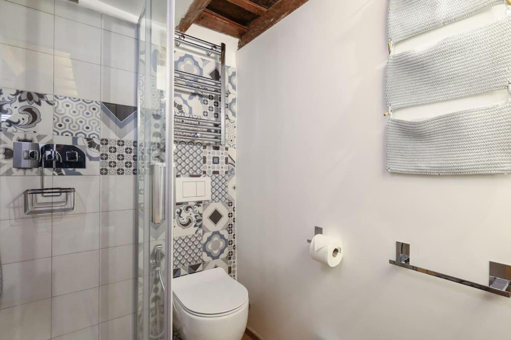 Cozy Loft Navigli, Close To Duomo And Bocconi - Italy Flat Vacation ミラノ エクステリア 写真