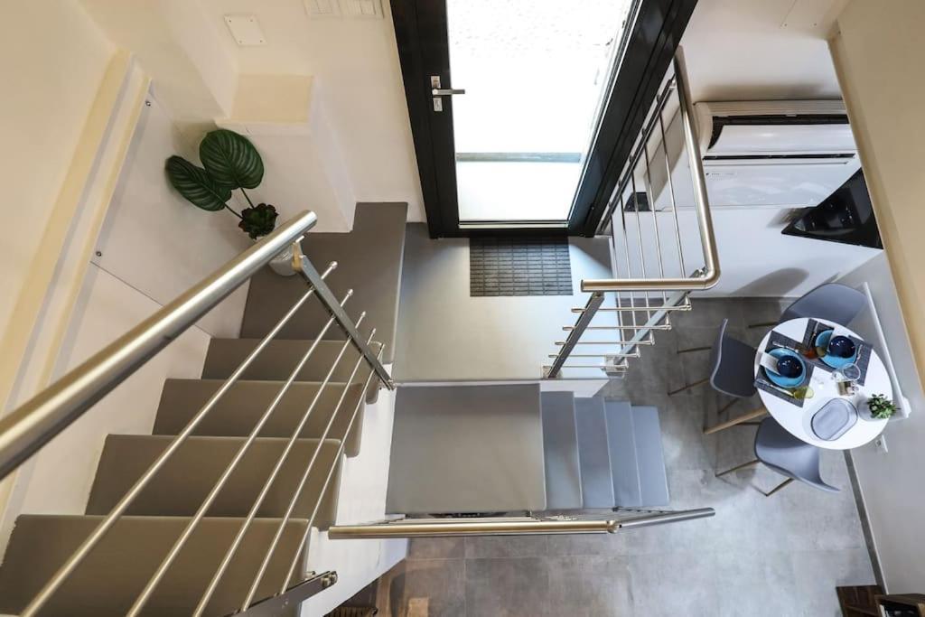 Cozy Loft Navigli, Close To Duomo And Bocconi - Italy Flat Vacation ミラノ エクステリア 写真