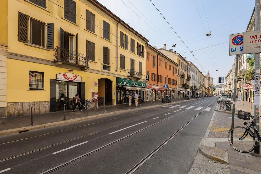Cozy Loft Navigli, Close To Duomo And Bocconi - Italy Flat Vacation ミラノ エクステリア 写真